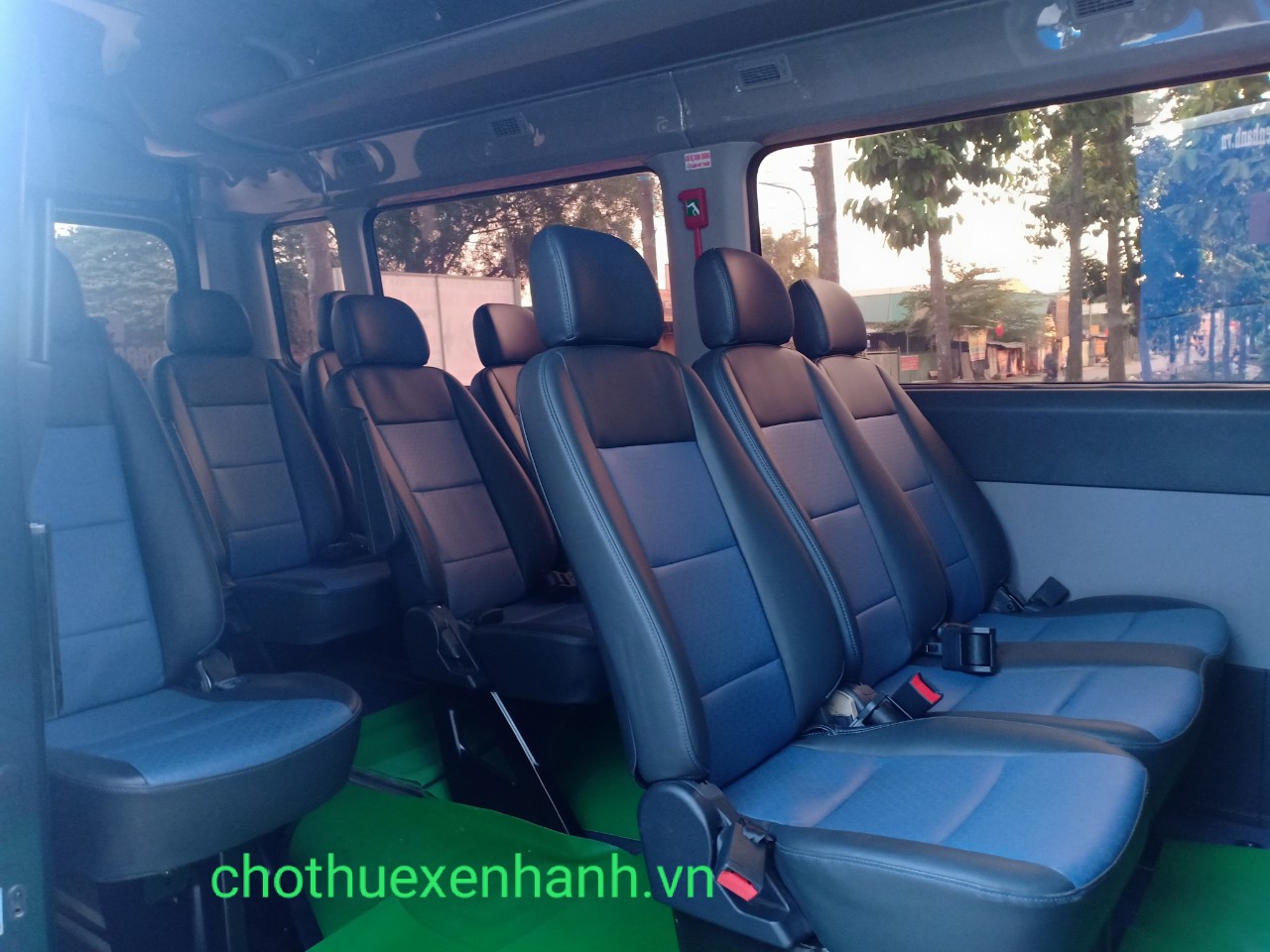 cho thue xe 16 cho gia re