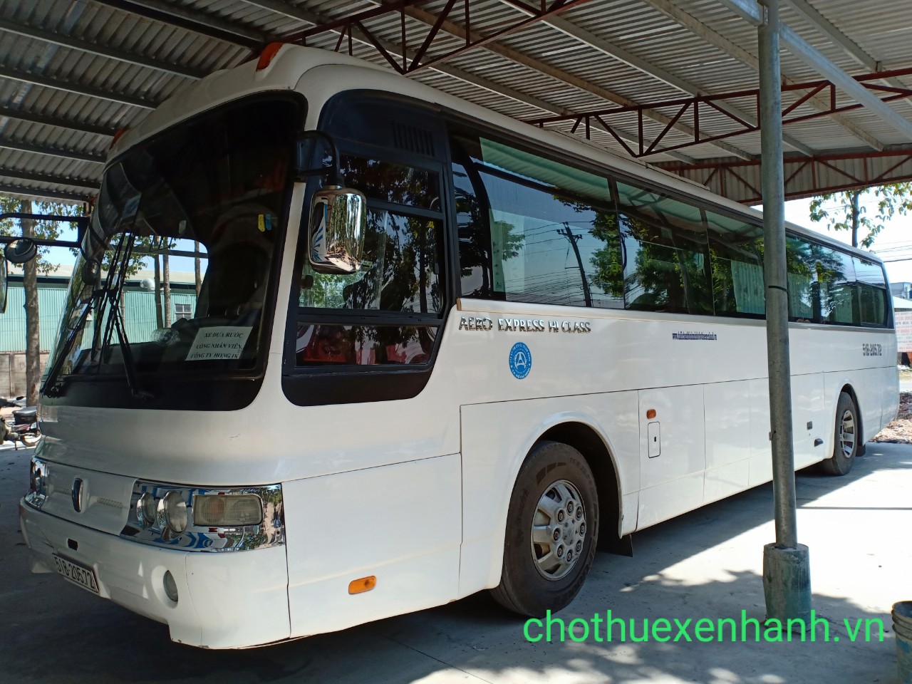 cho thue xe 50 cho